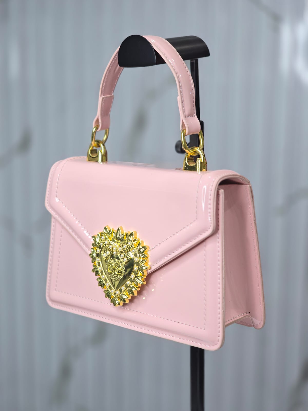 Hand bag
