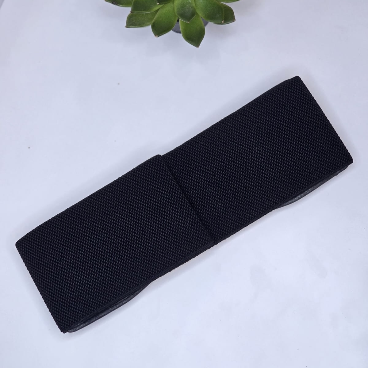 Wide belt 8