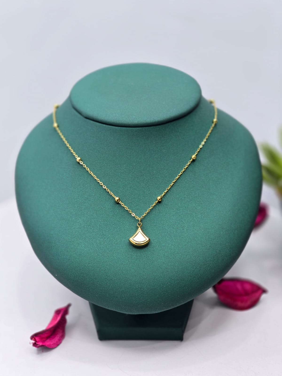 Gold necklace