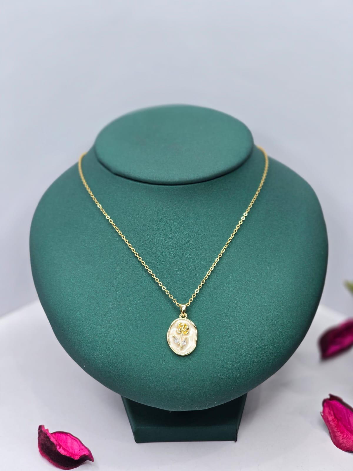 Gold necklace