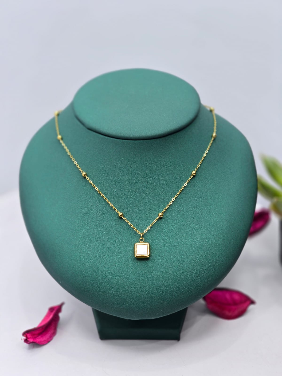 Gold necklace