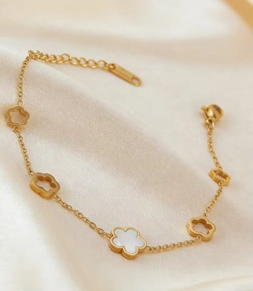 Bracelet 22