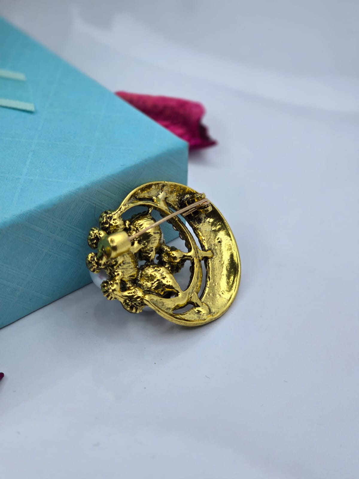 Vintage Brooch