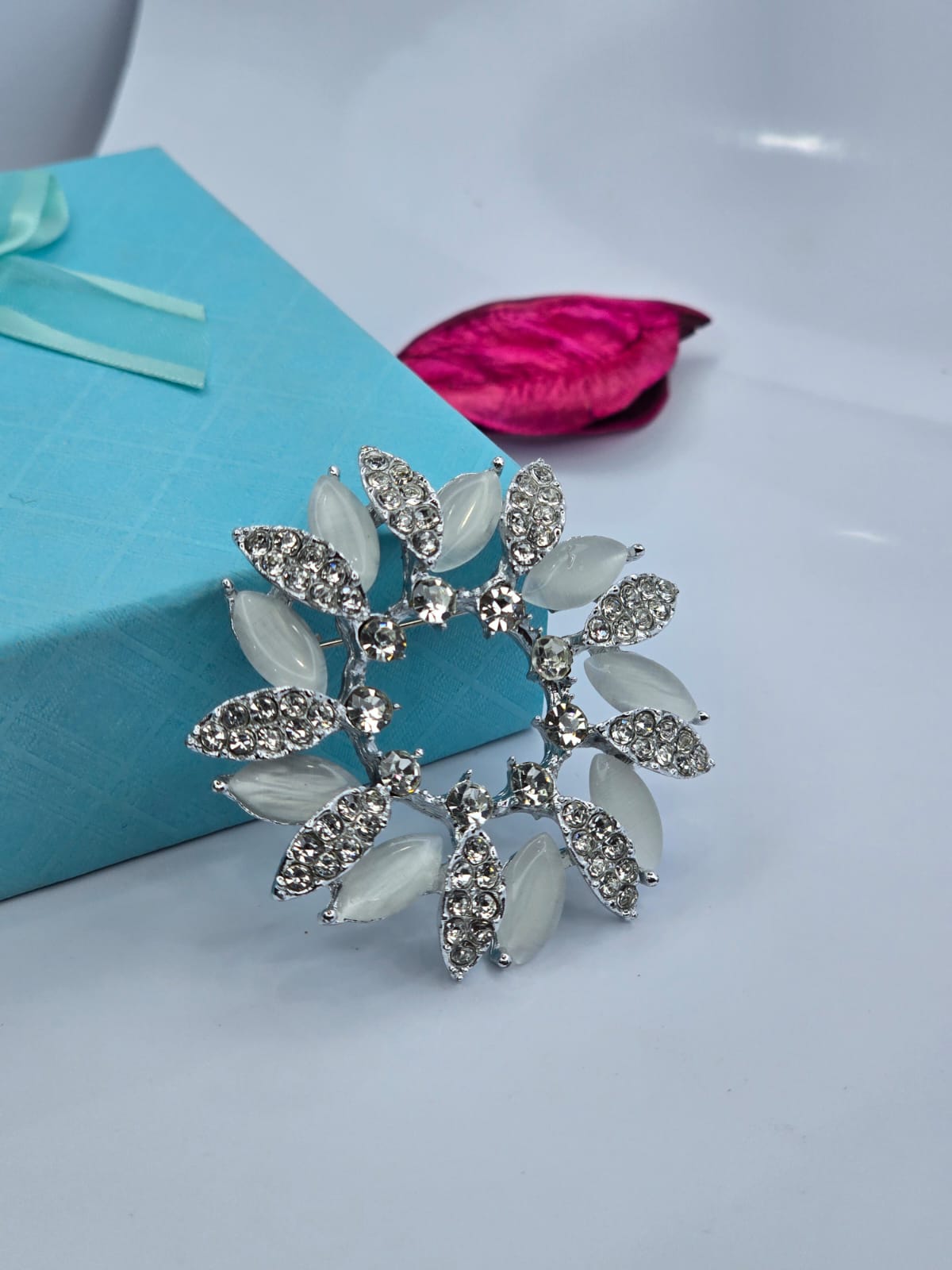 Brooch
