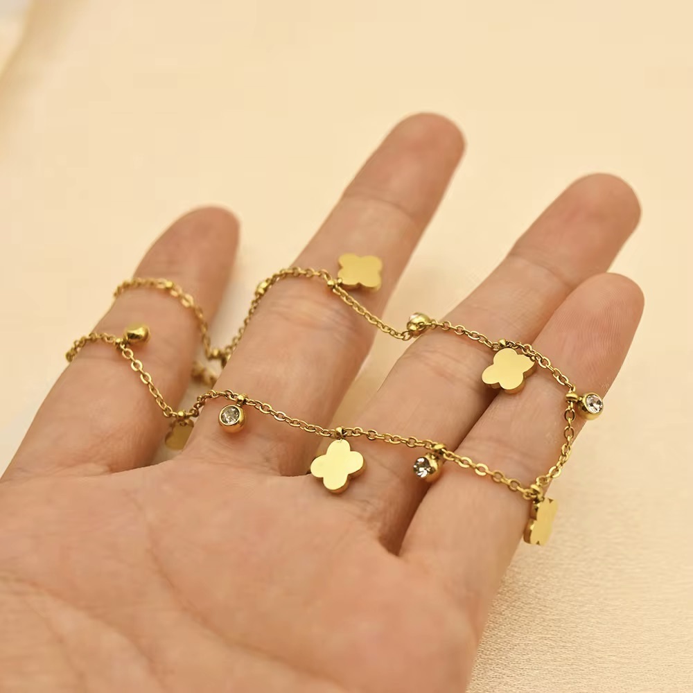 Gold bracelet