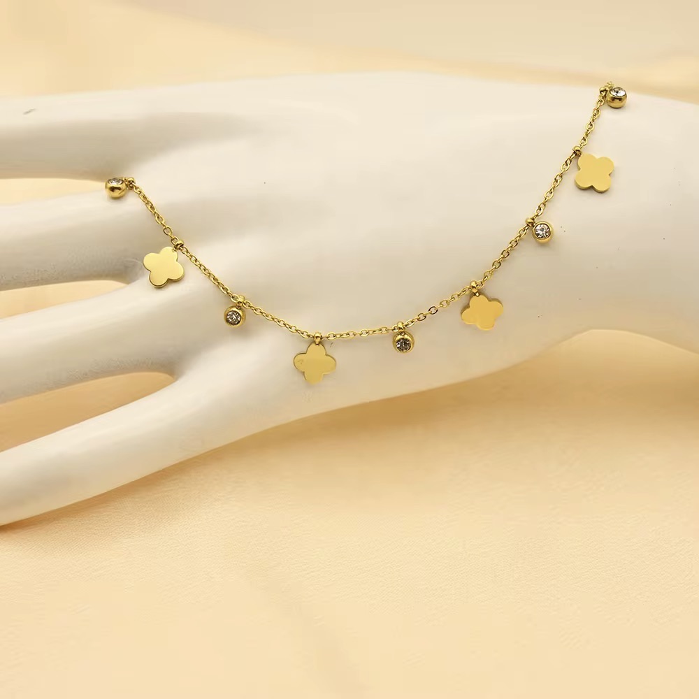 Gold bracelet