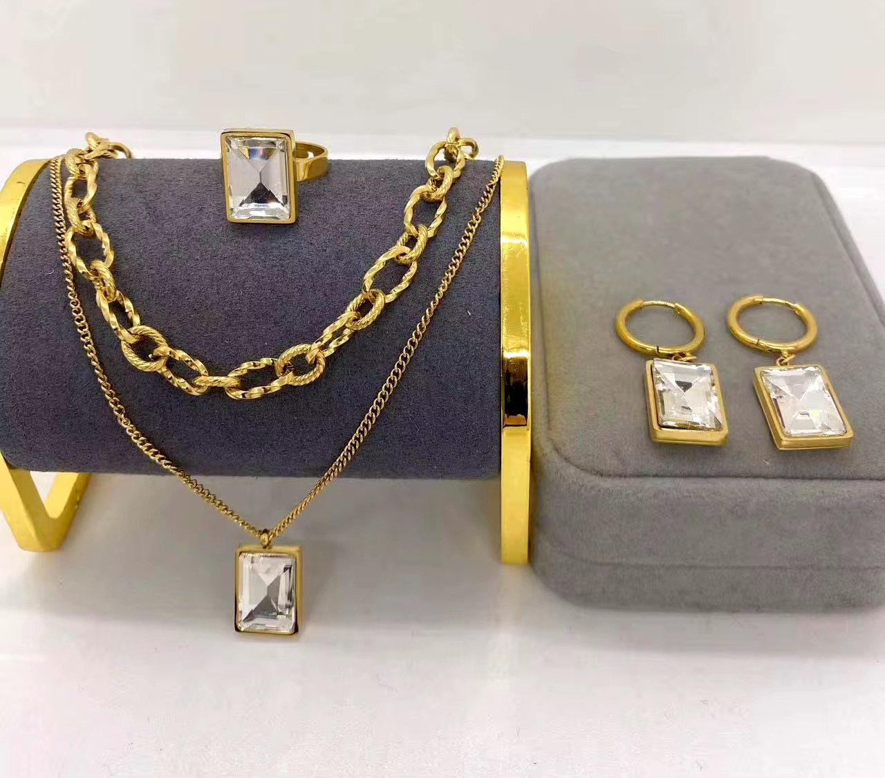 Jewelry set