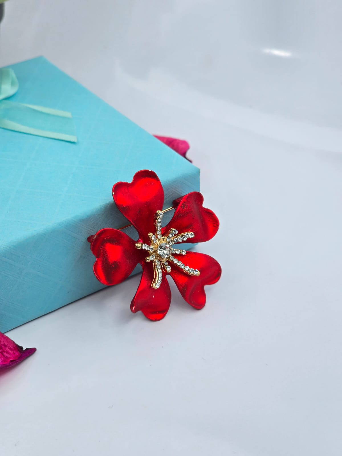 Brooch