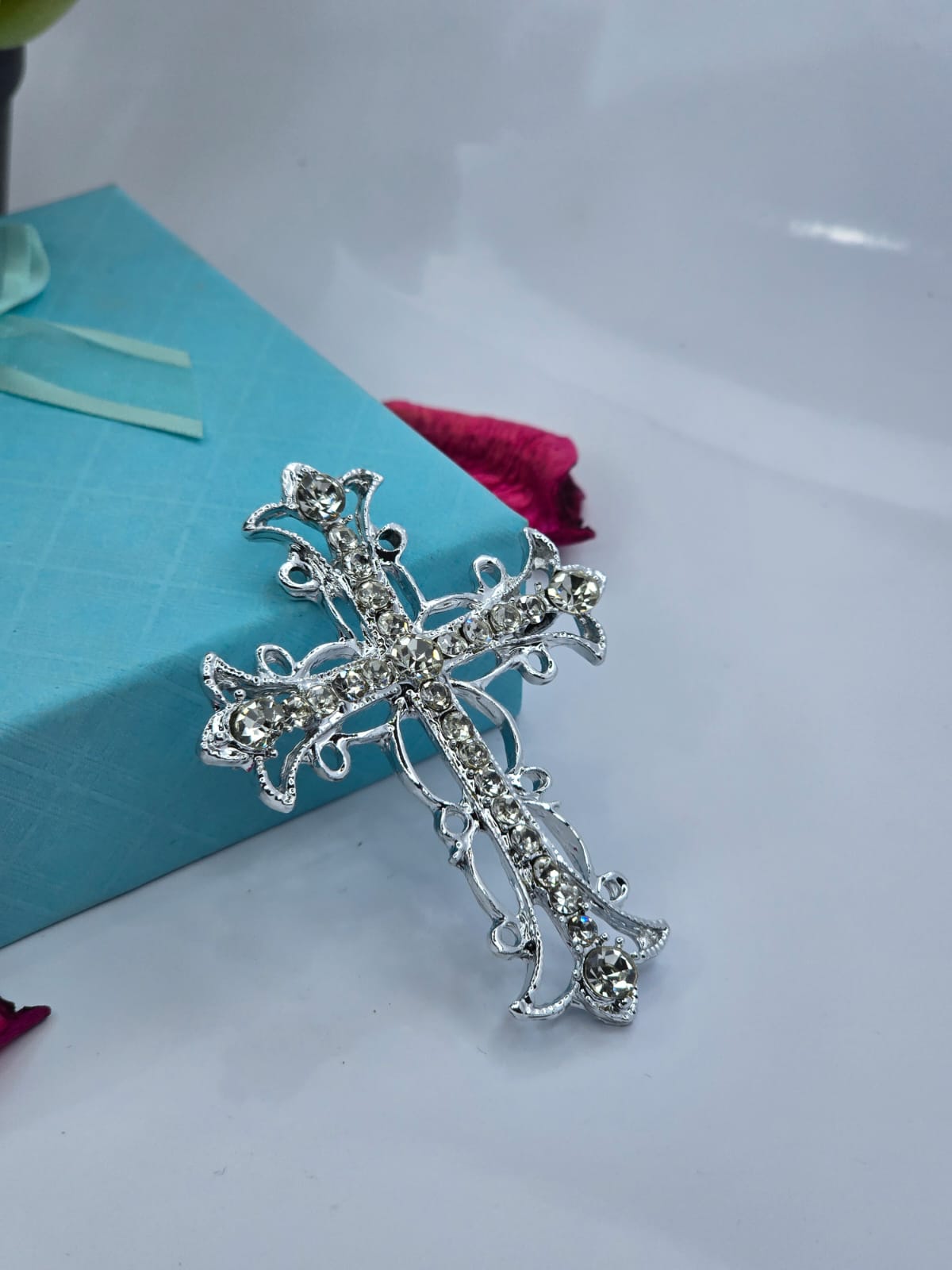 Cross brooch