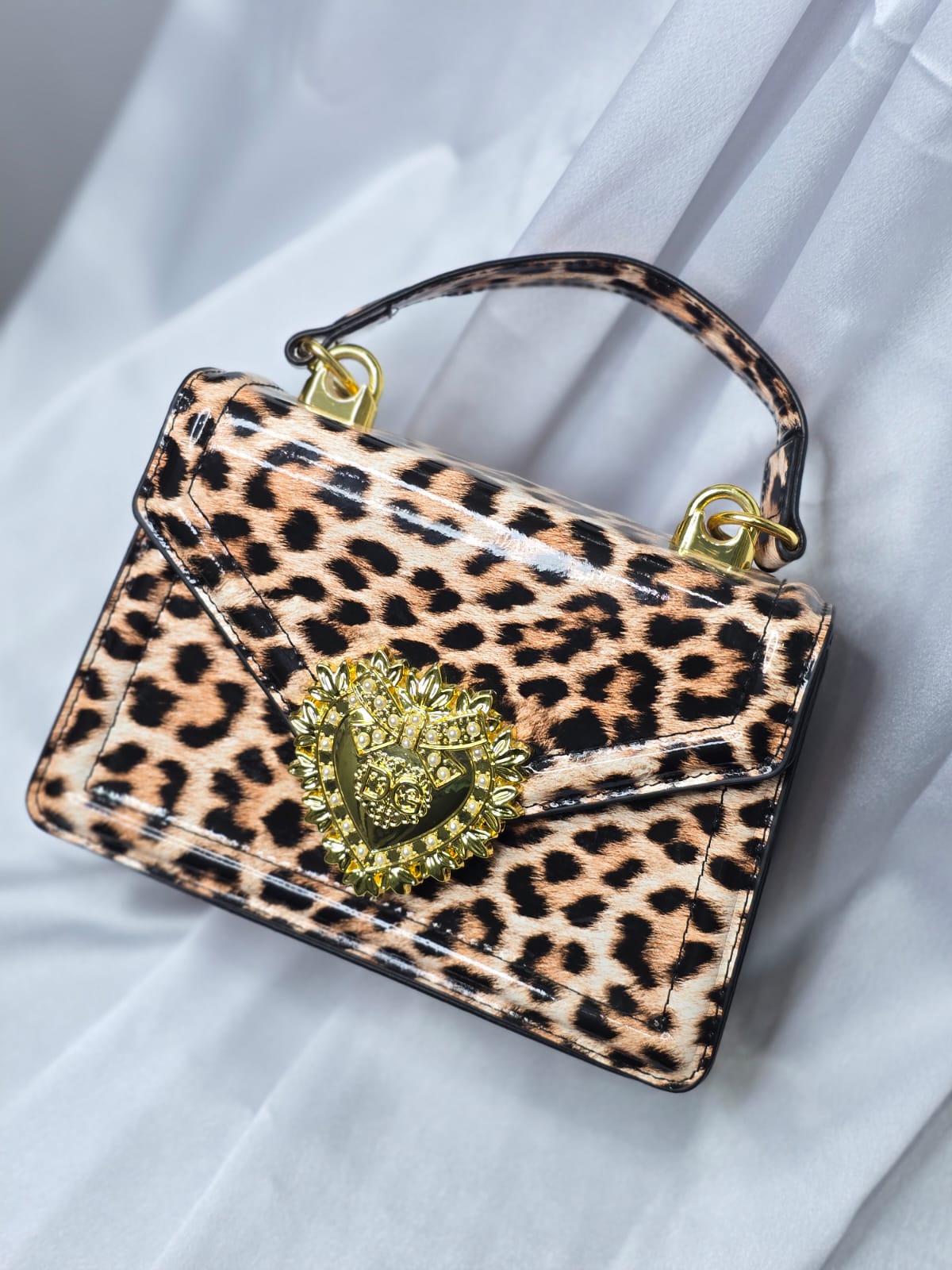 HAND BAG