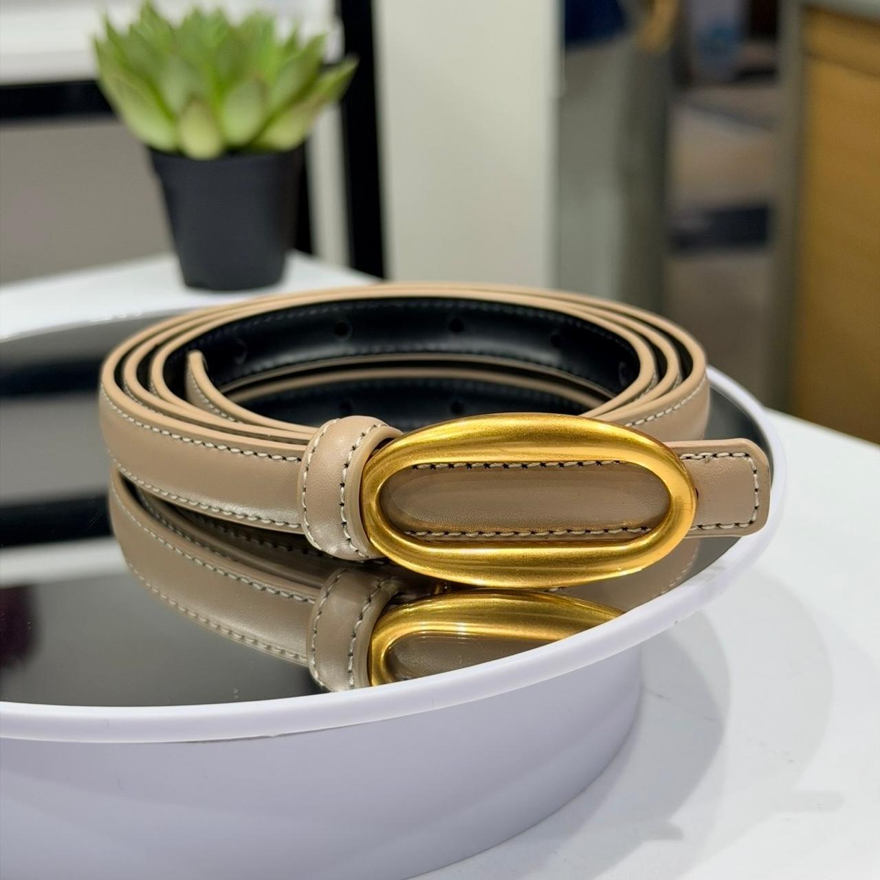 Skinny fashion belt