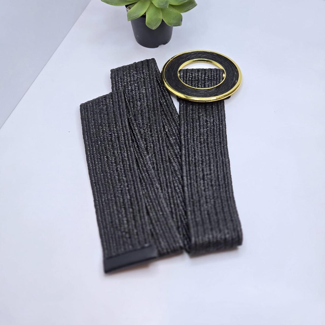 Elastic belt