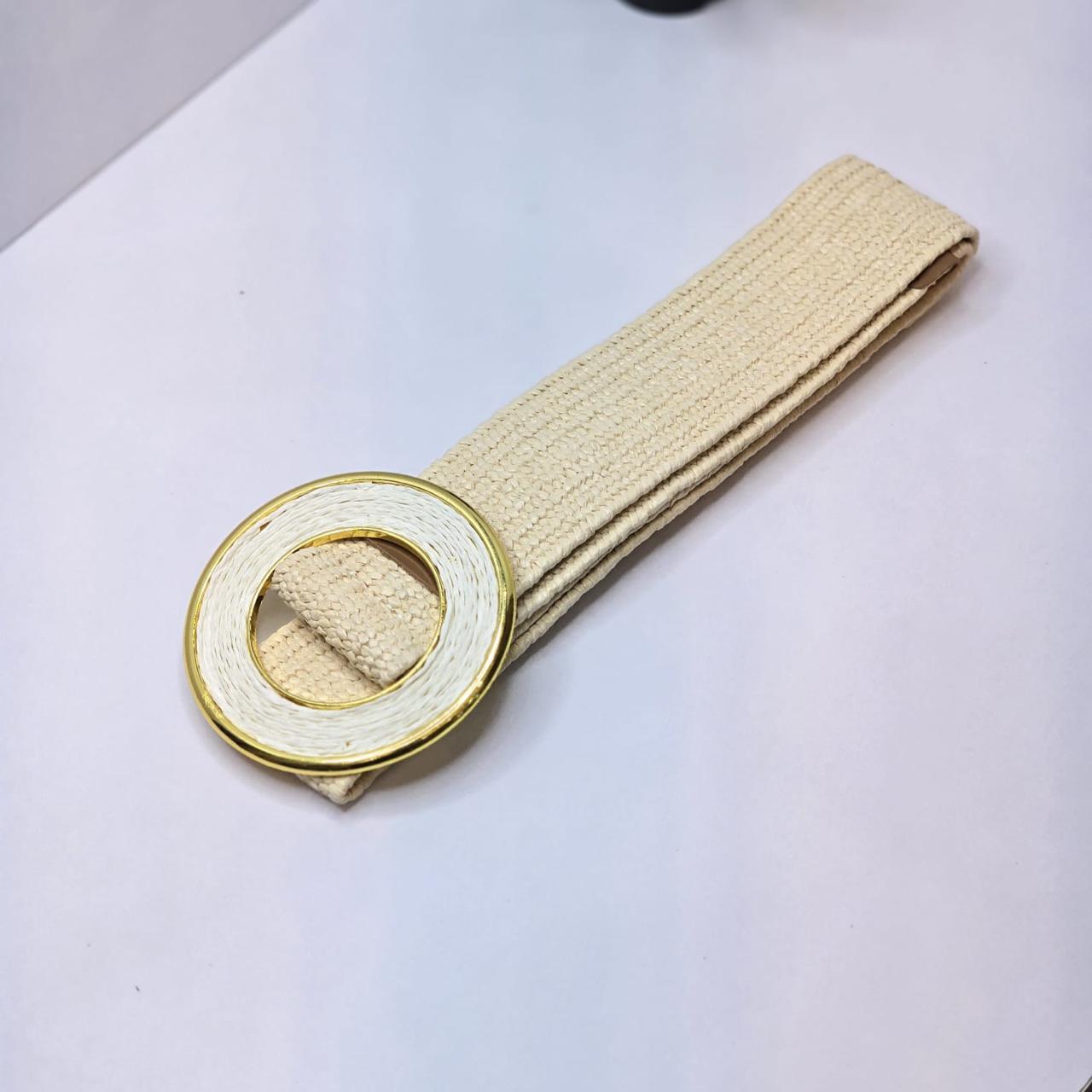 Elastic belt