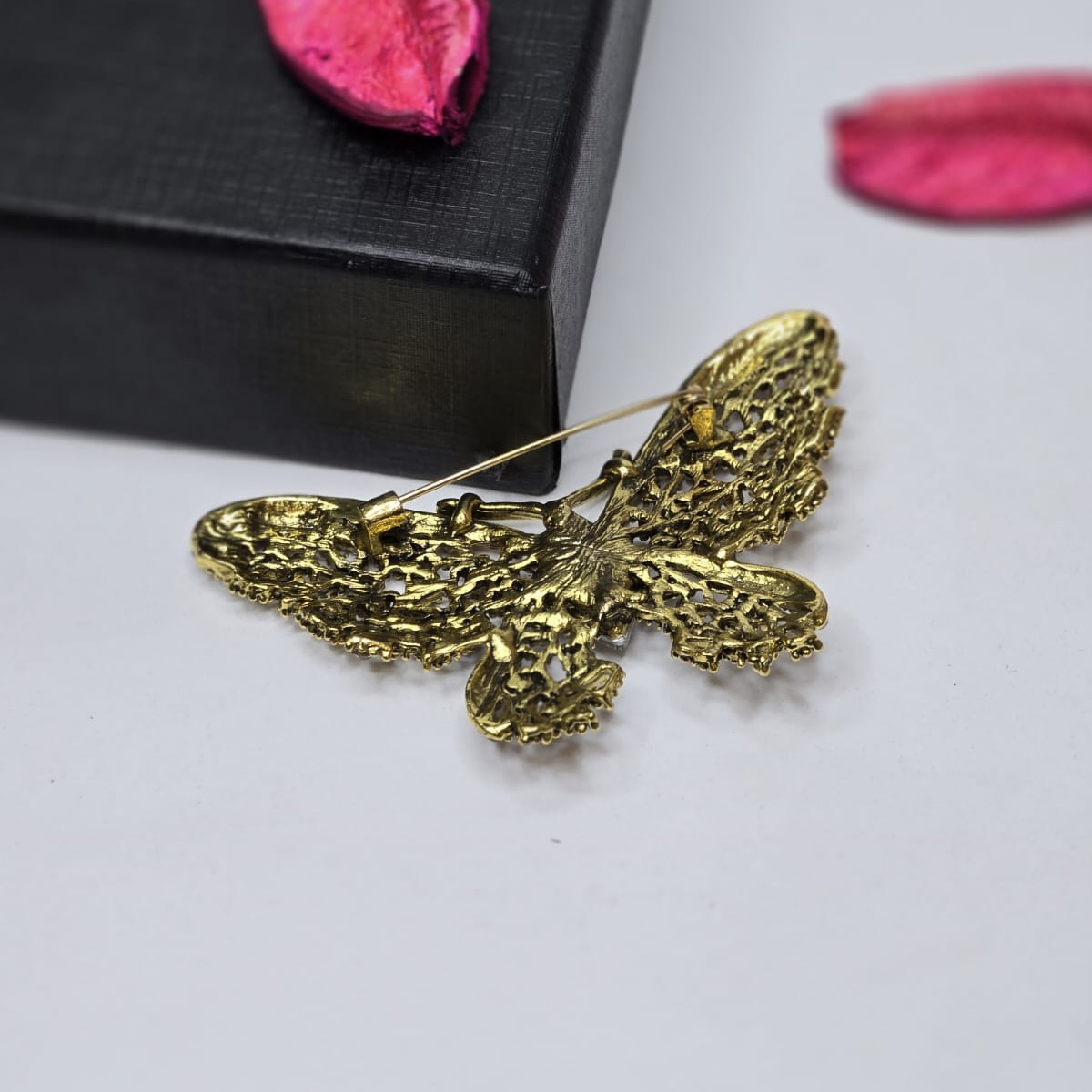 Brooch 2113
