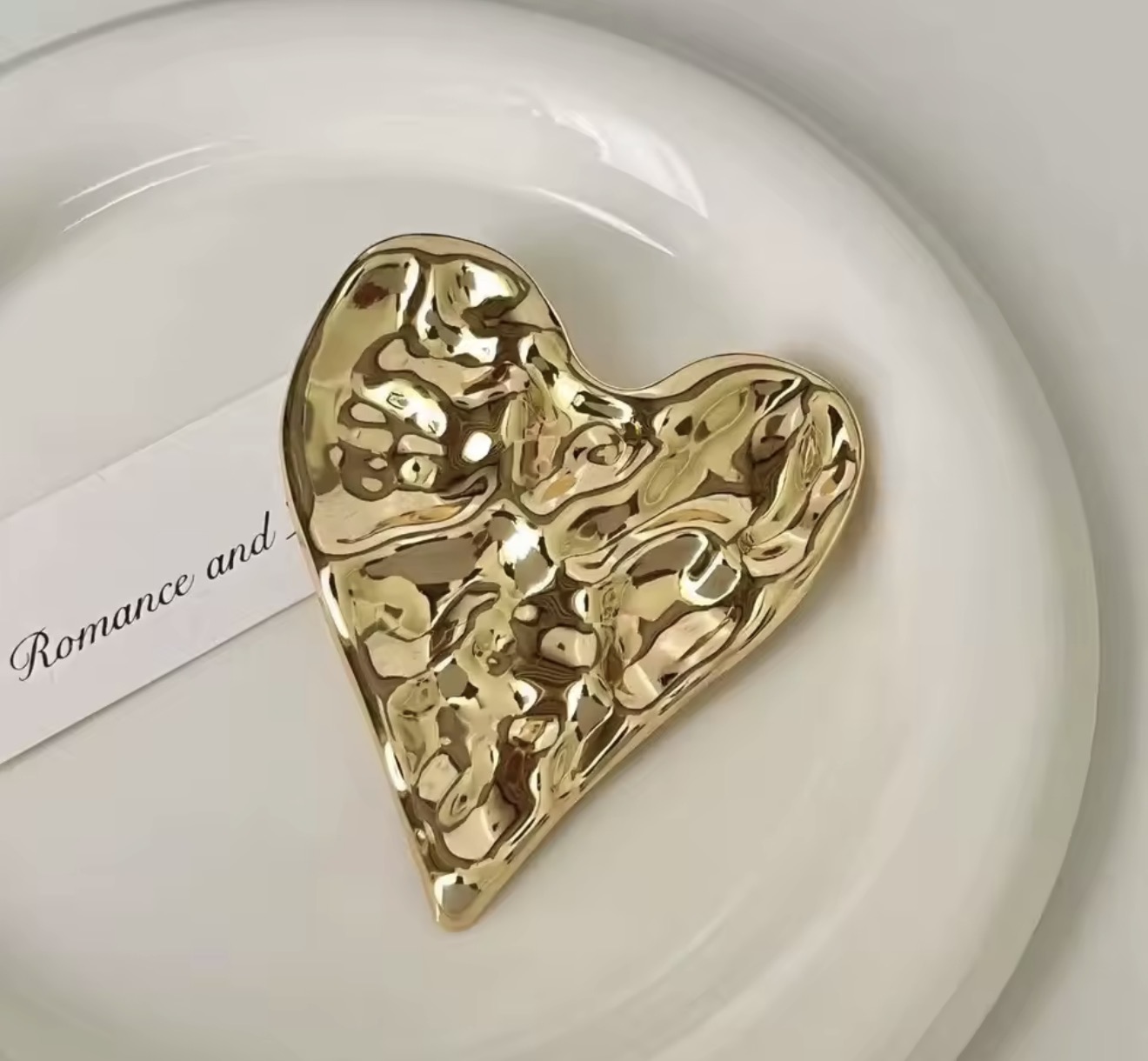 Brooch pin