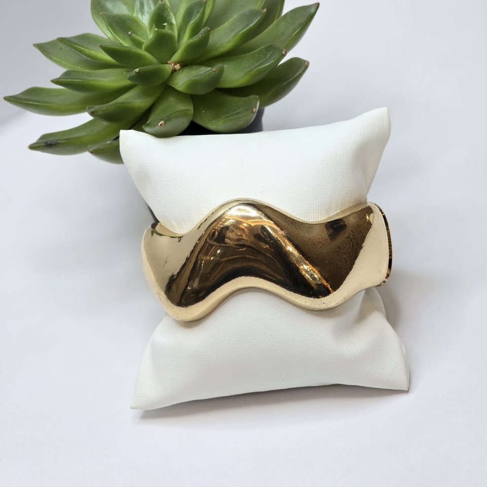 Chunky Bangle 106
