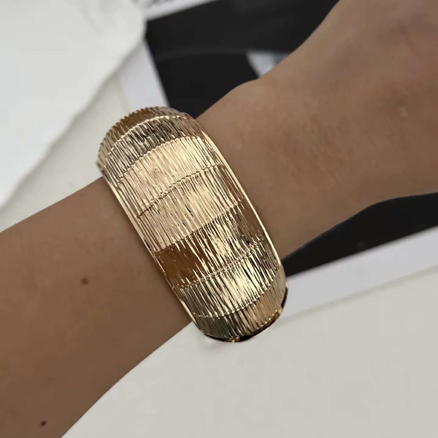 Chunky bangle