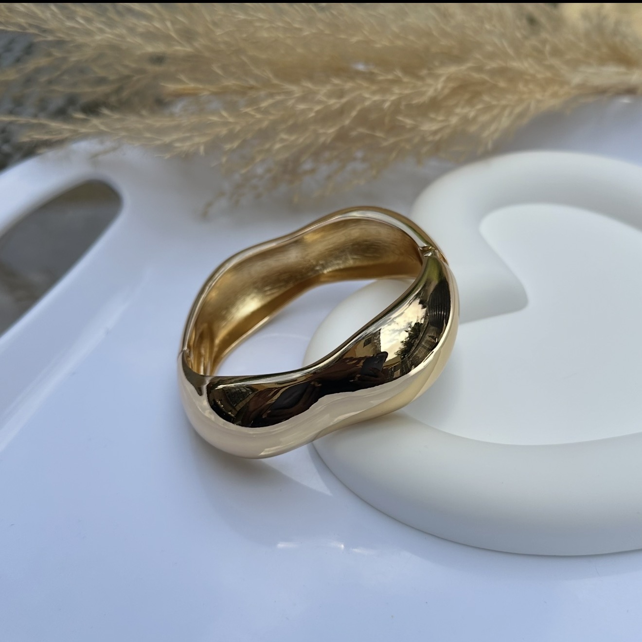 Chunky bangle