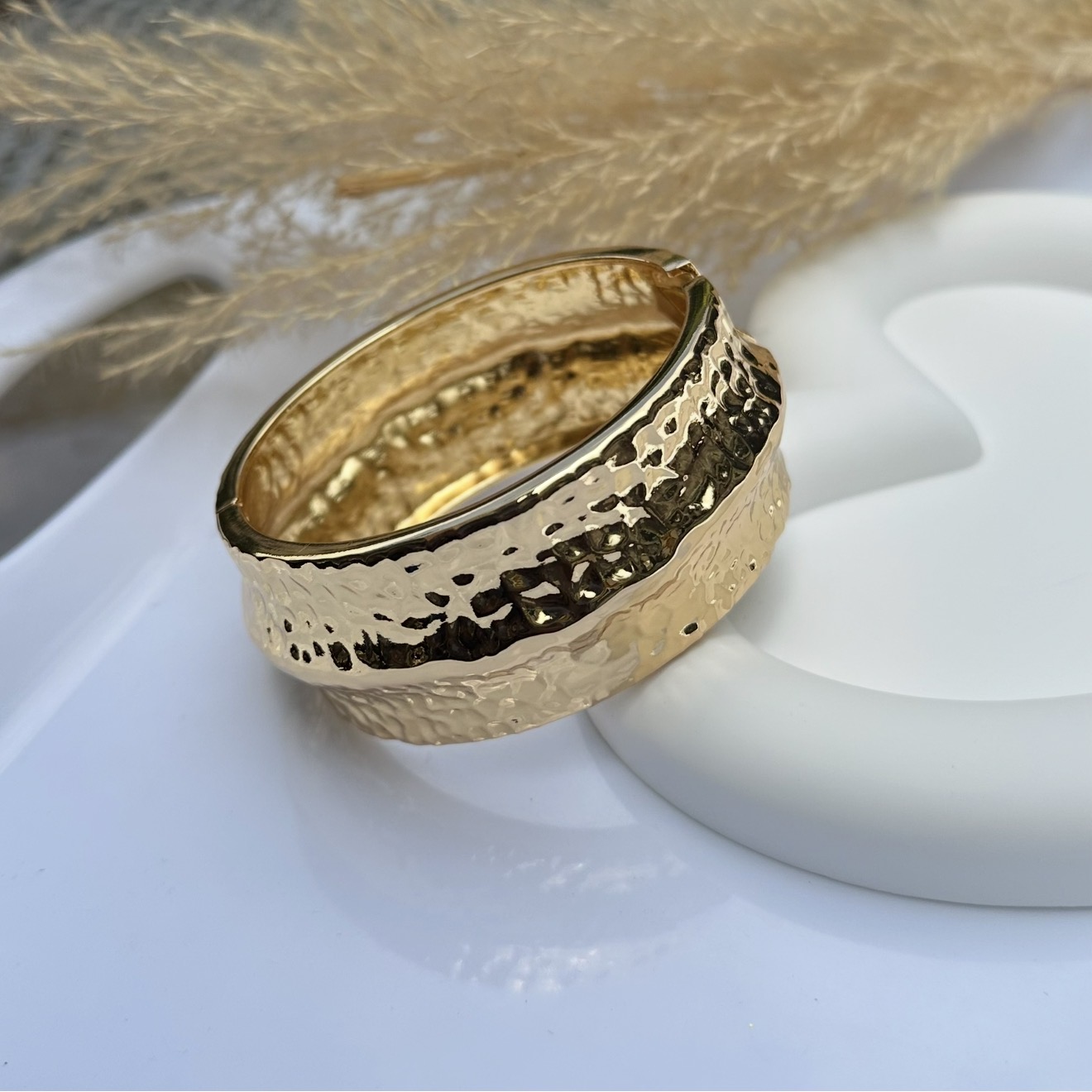 Gold bangle