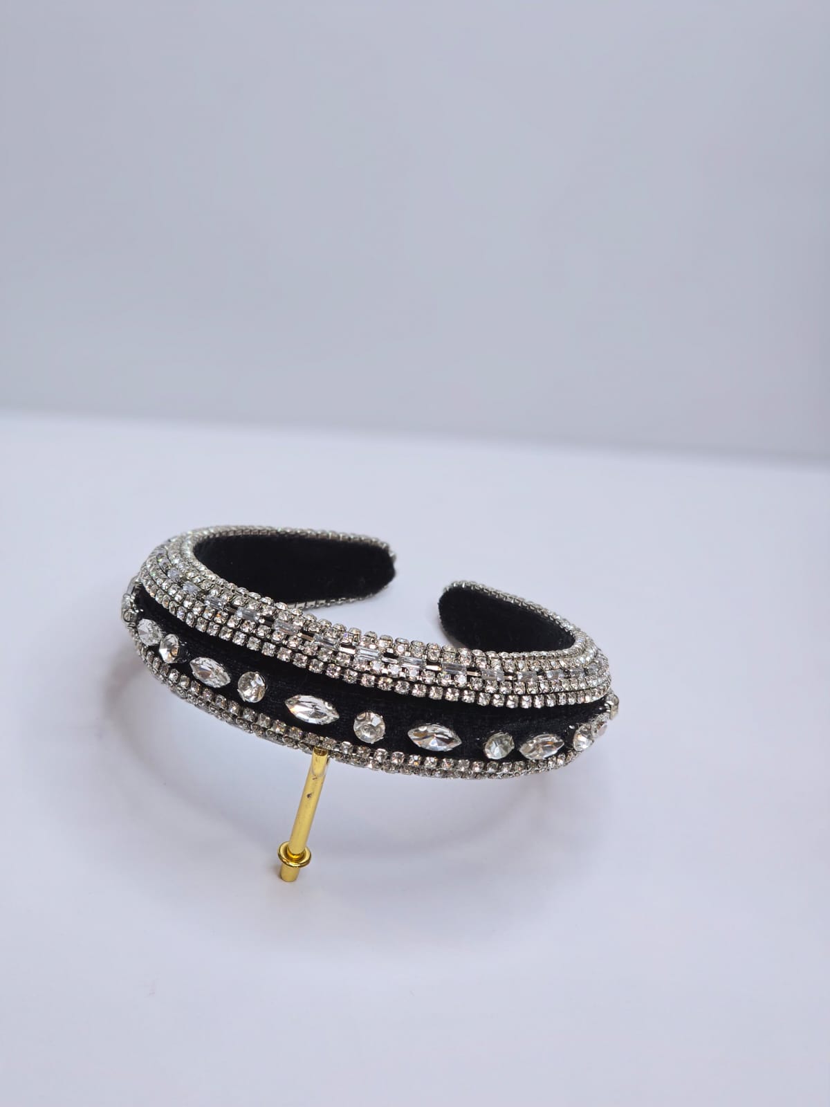 Headband 10