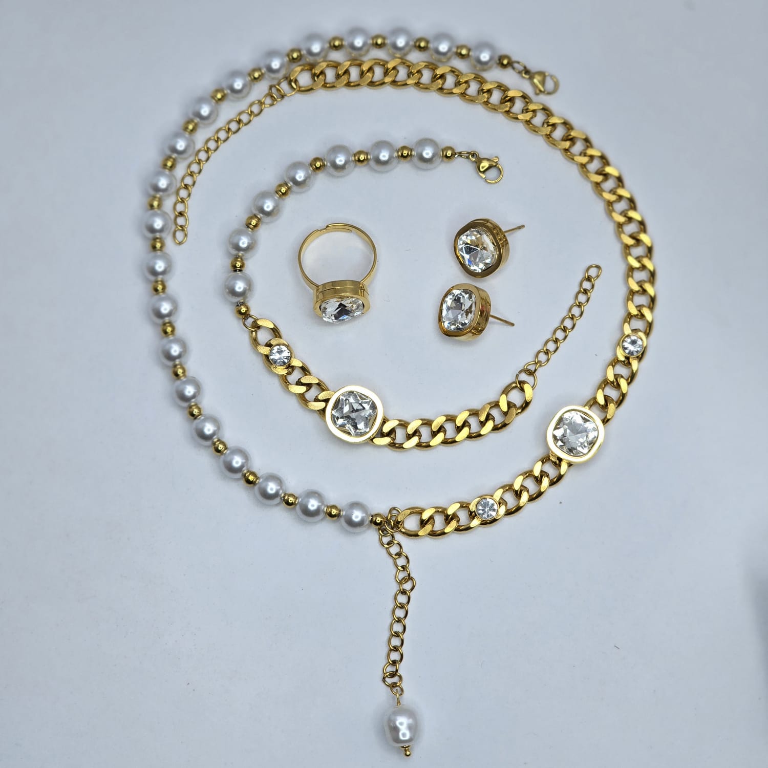 Necklace set