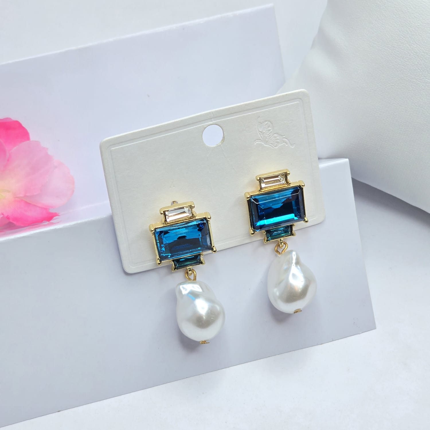 Rhinestone earrings