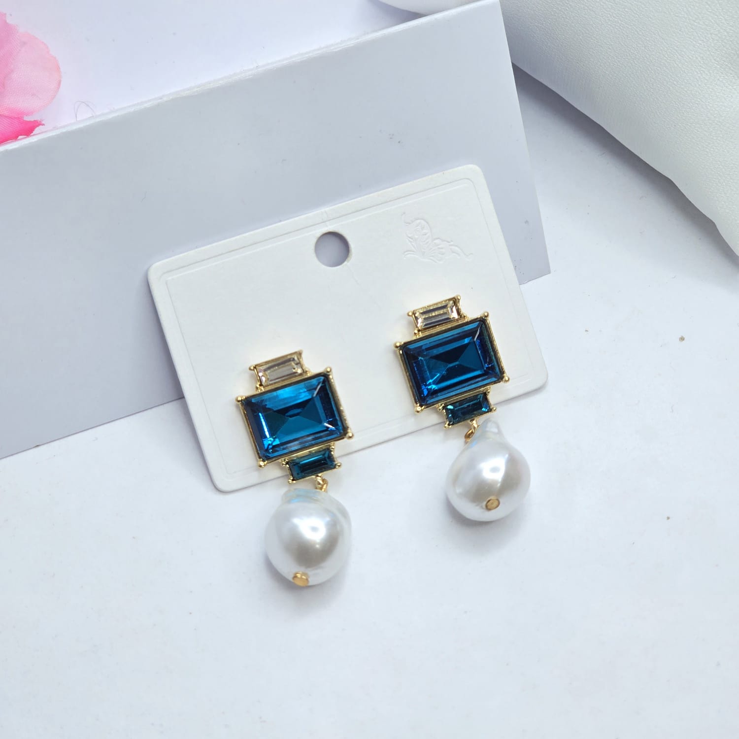 Rhinestone earrings