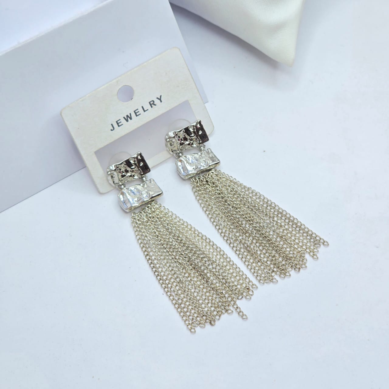 Dangle earrings