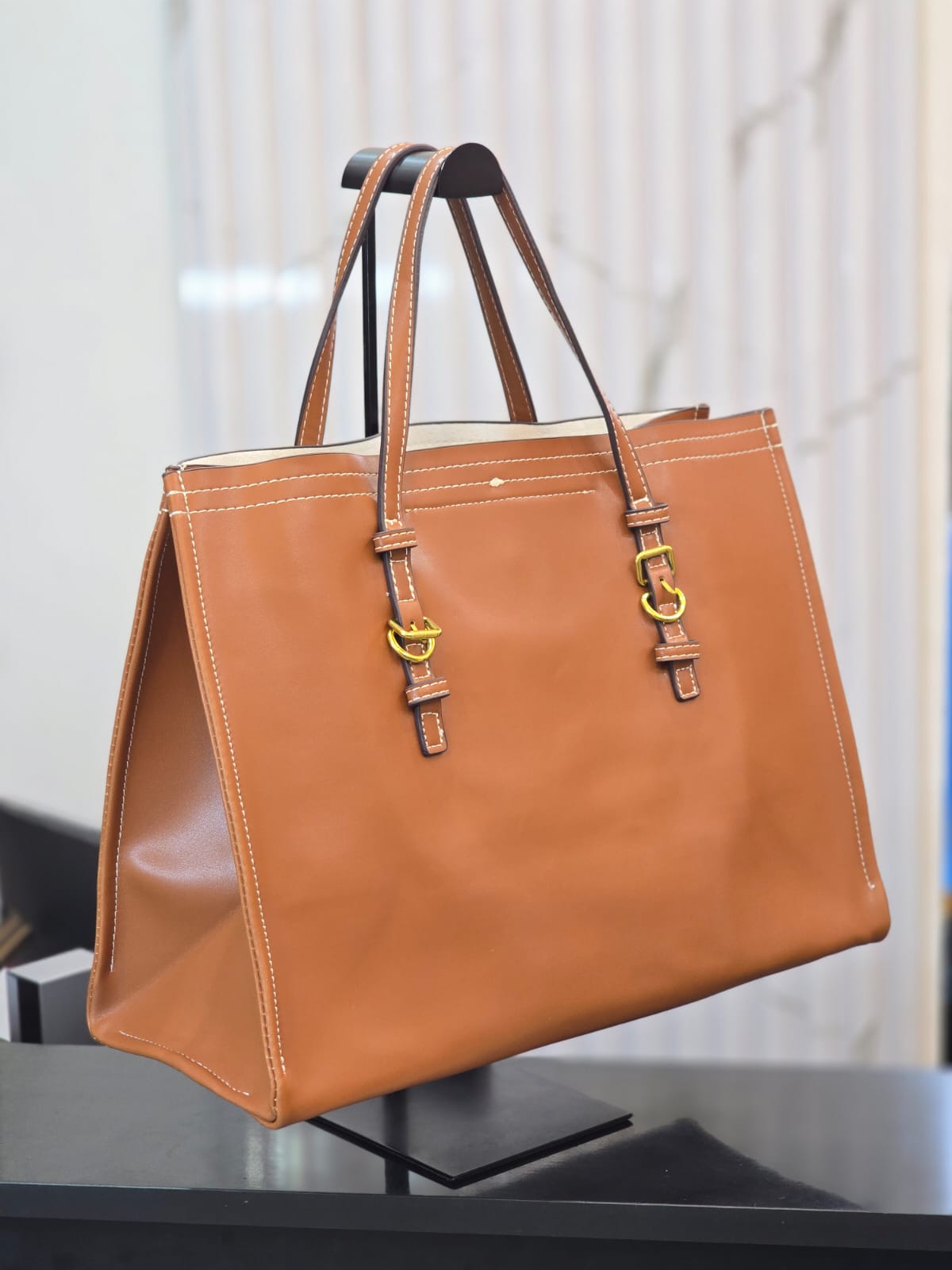 Leather style tote bag