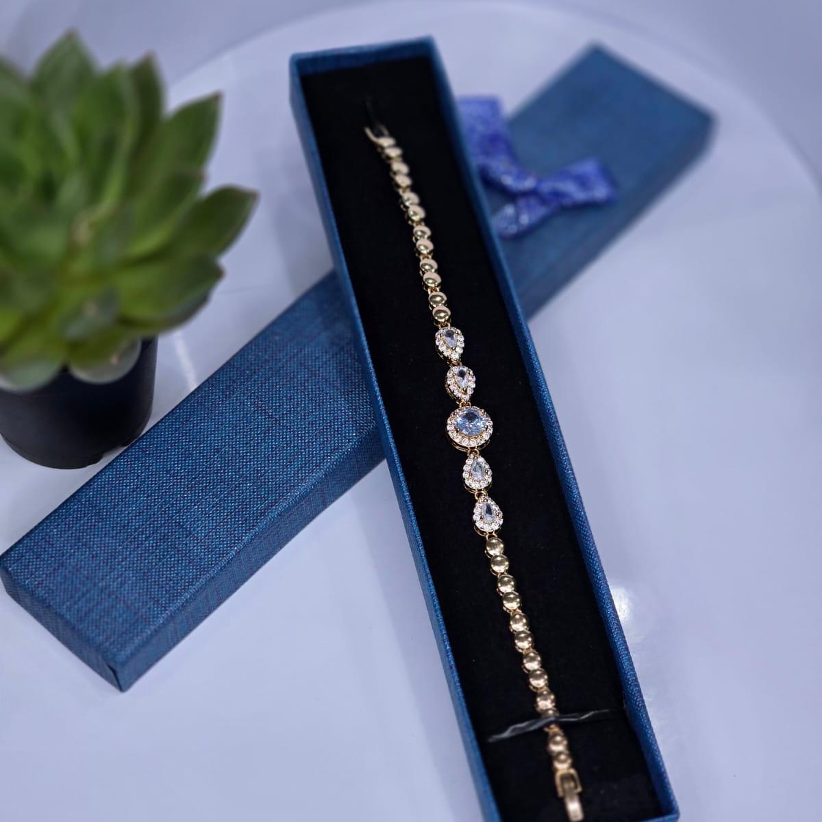 Gold bracelet