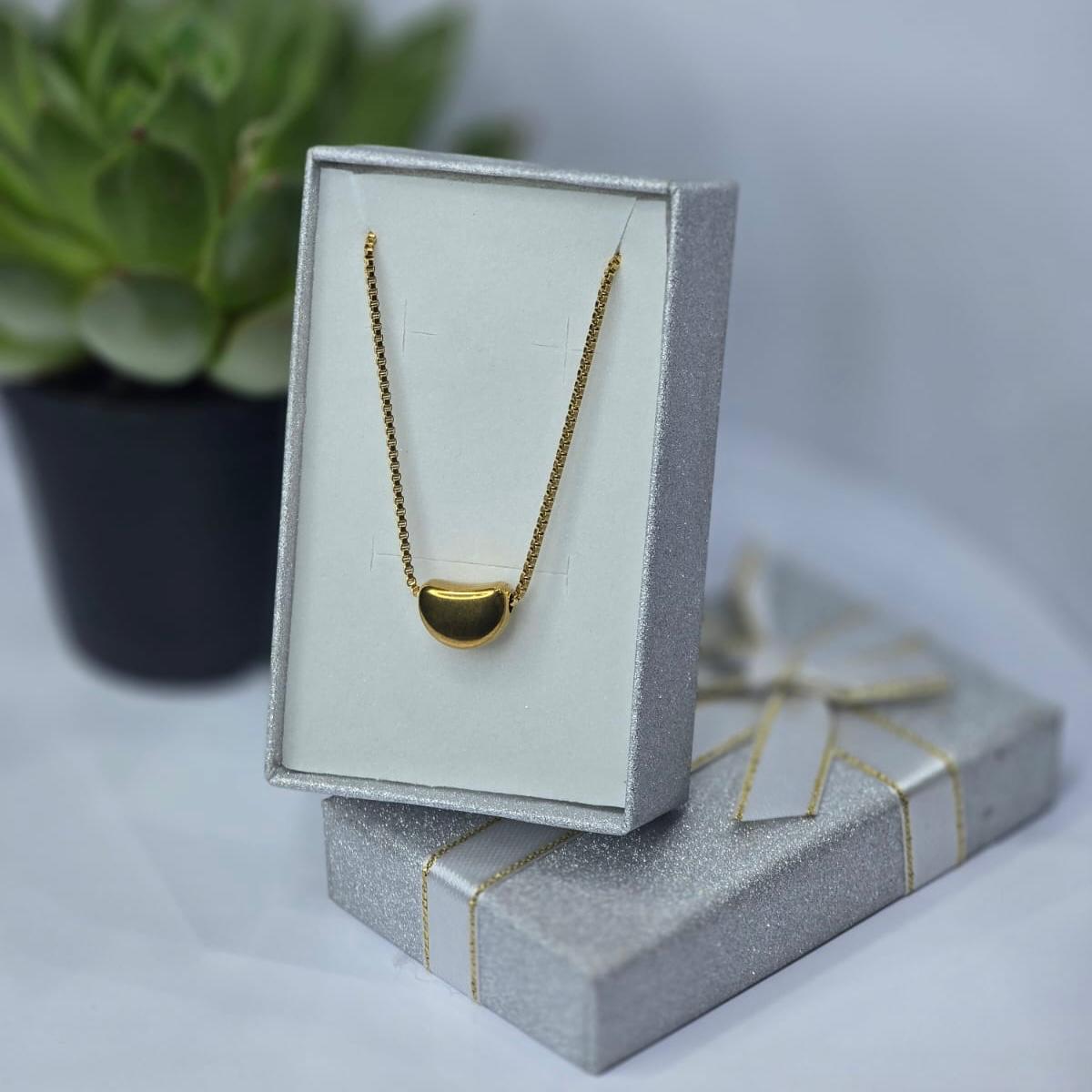 Gold necklace