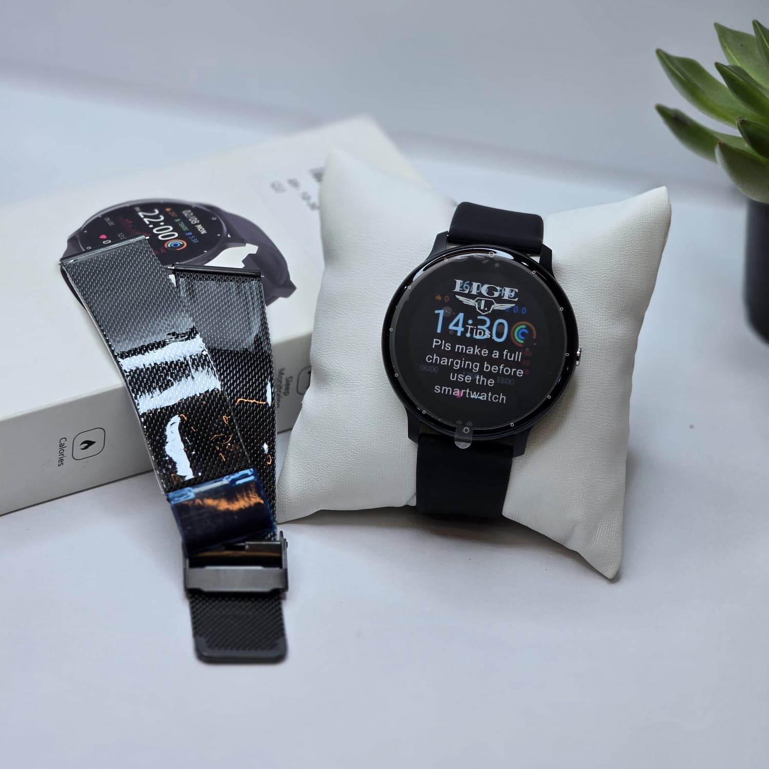 Fashion ladies smartwatch