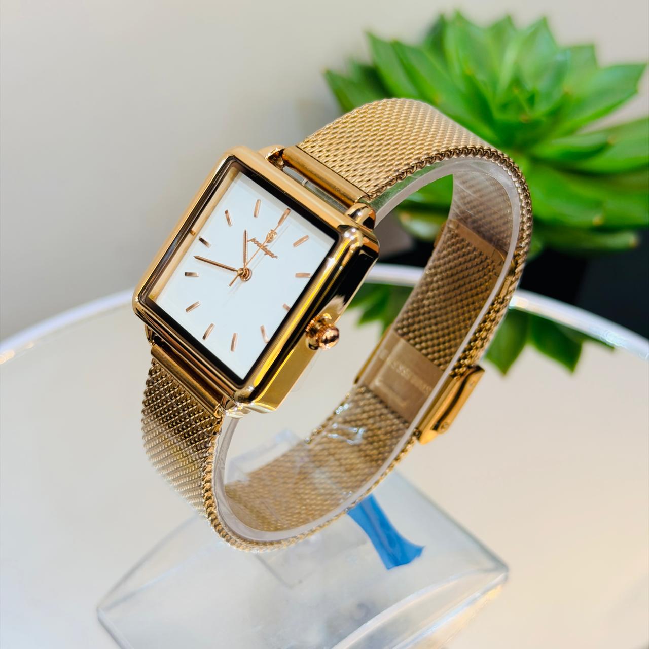 Fashion style wristwatch