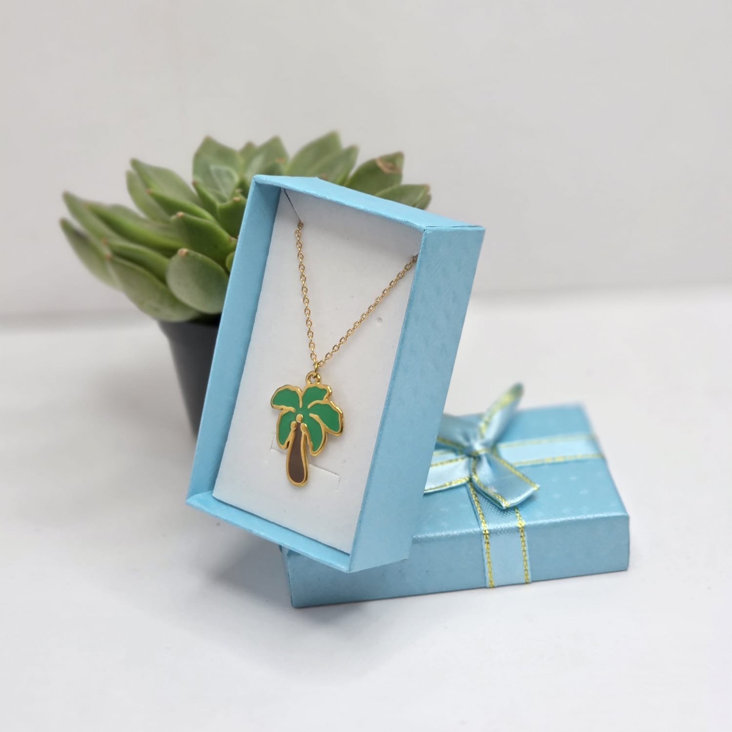 Gold necklace