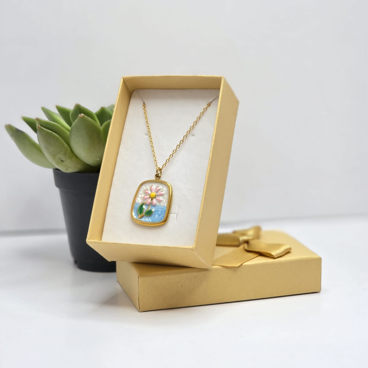 Gold necklace