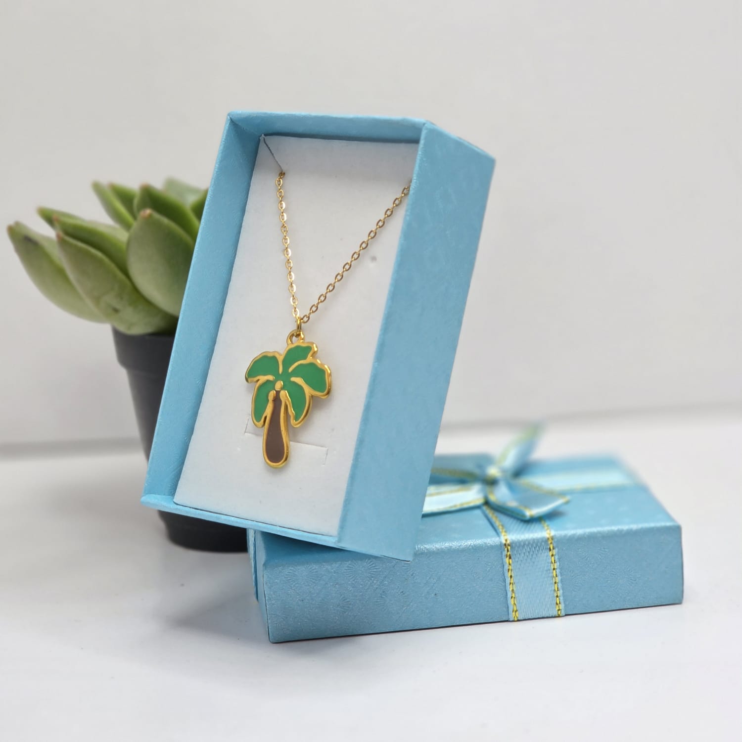 Gold necklace