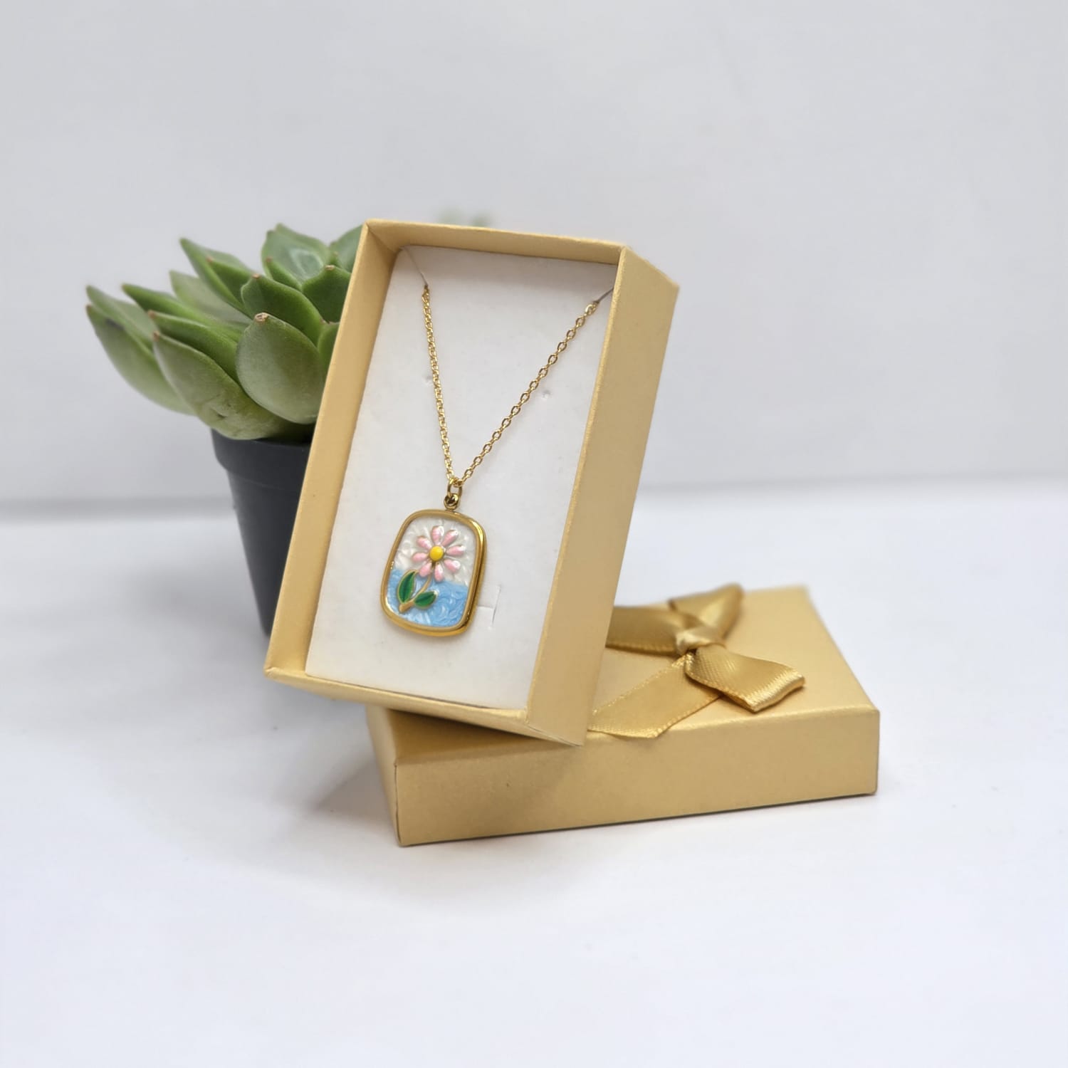 Gold necklace