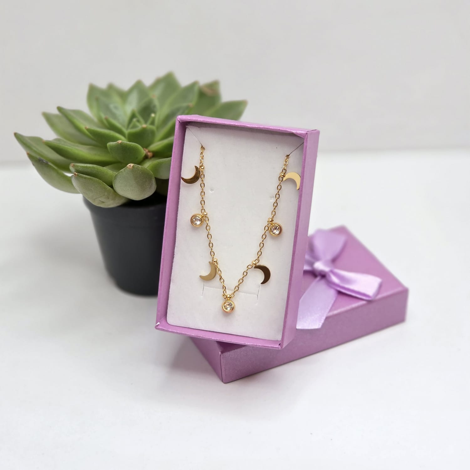 Gold necklace