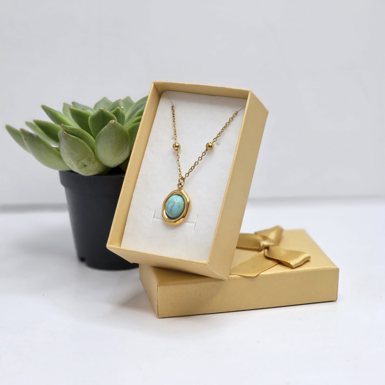 Gold necklace