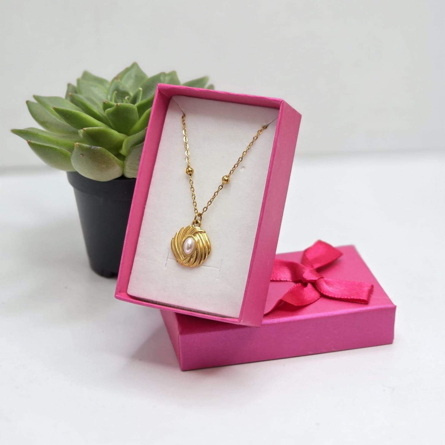 Gold necklace