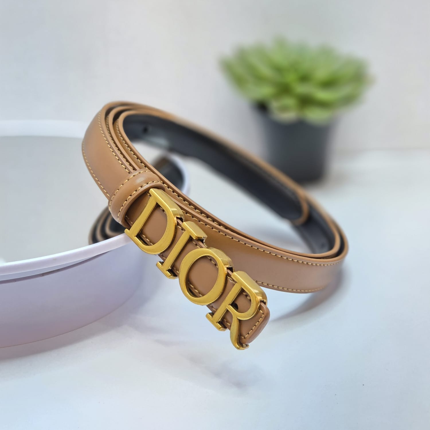 Slim belts