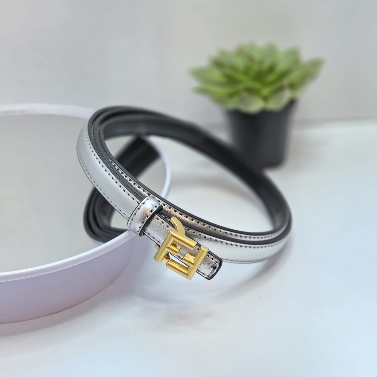 Slim belts