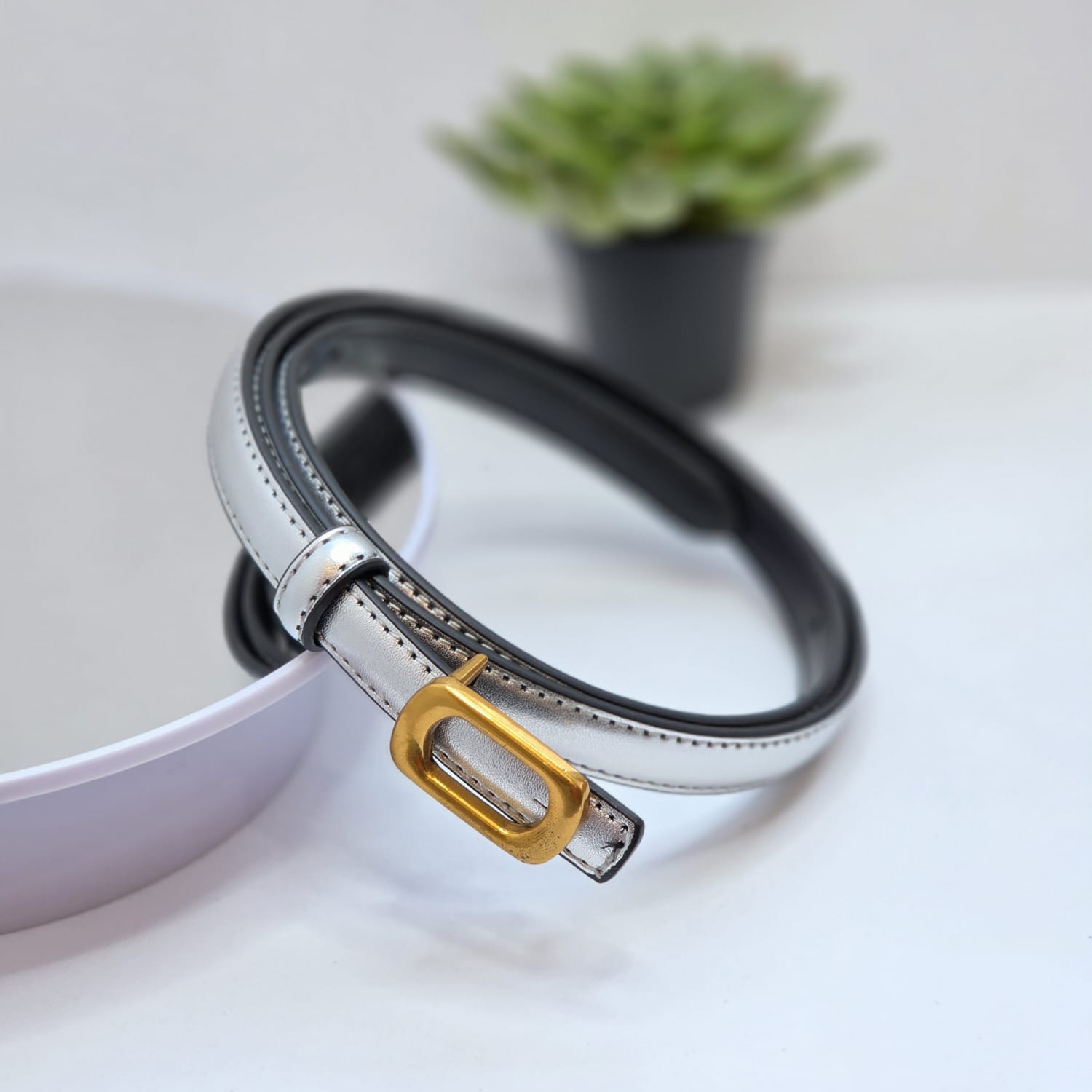 Slim belts