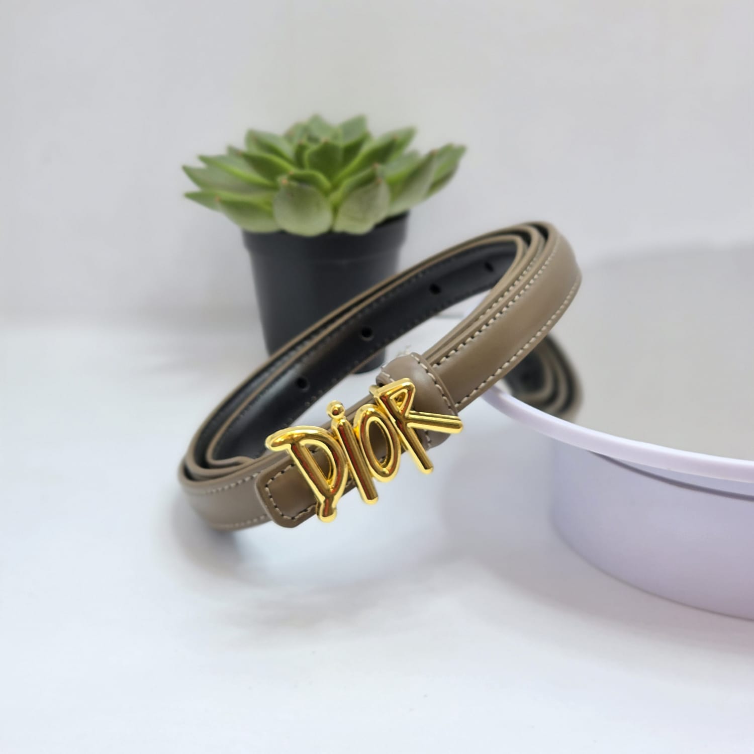 Slim belts