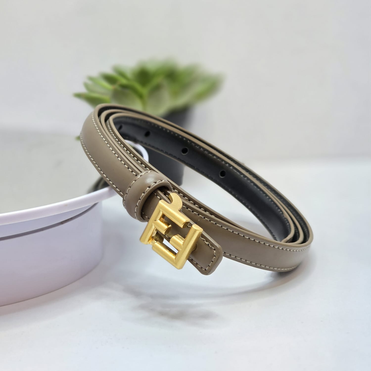 Slim belts