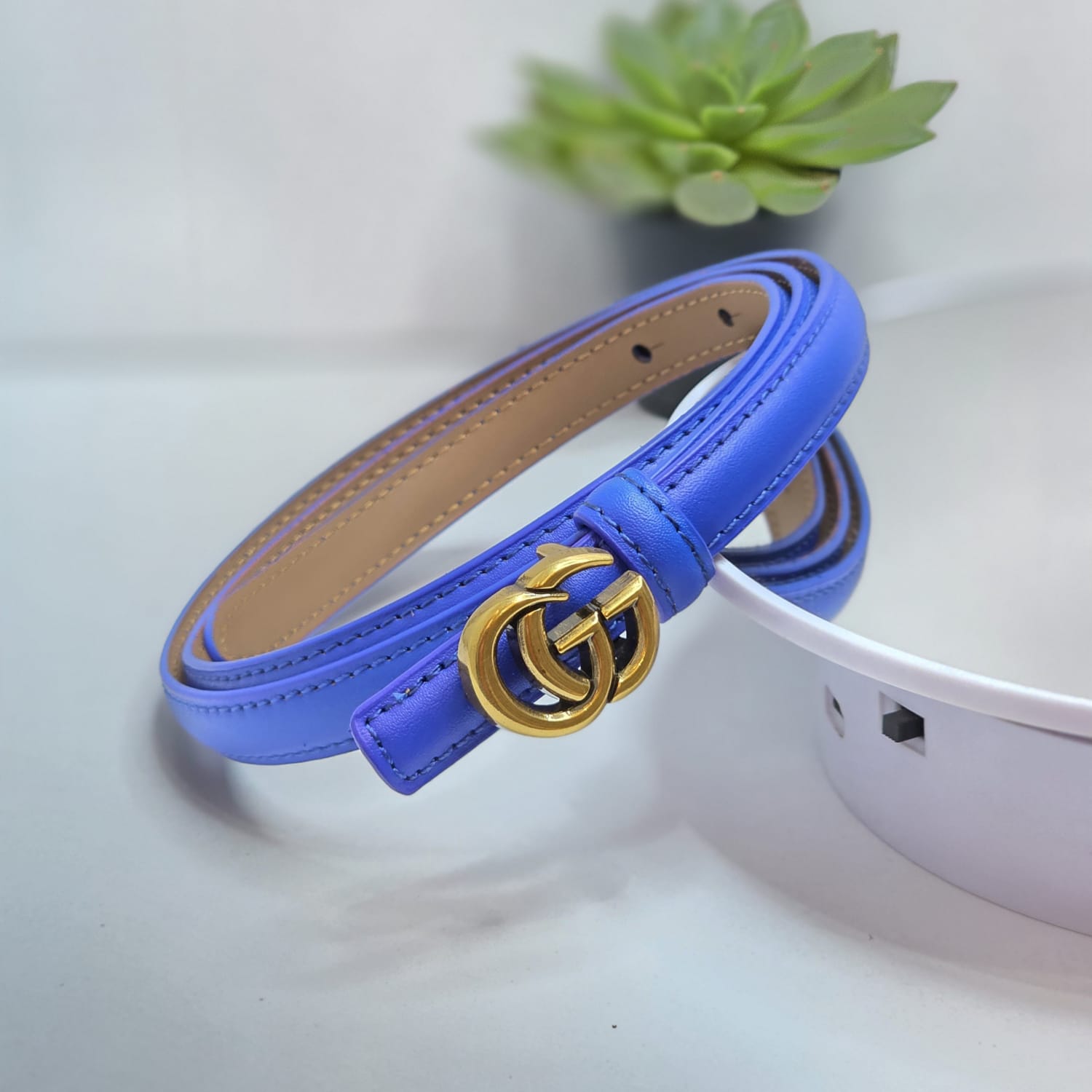 Slim belts