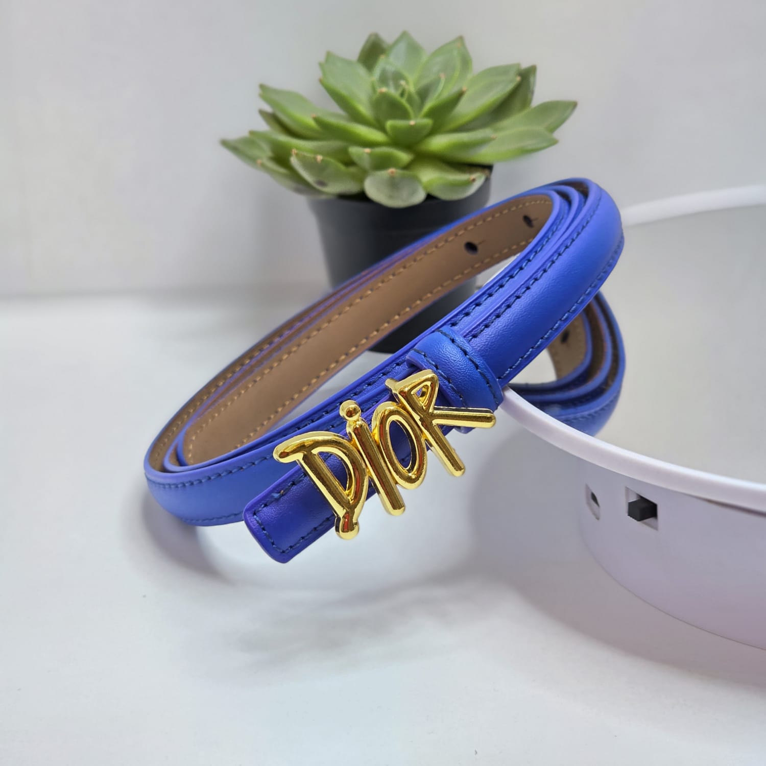 Slim belts
