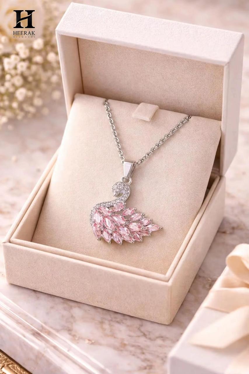 Hypoallergenic necklaces