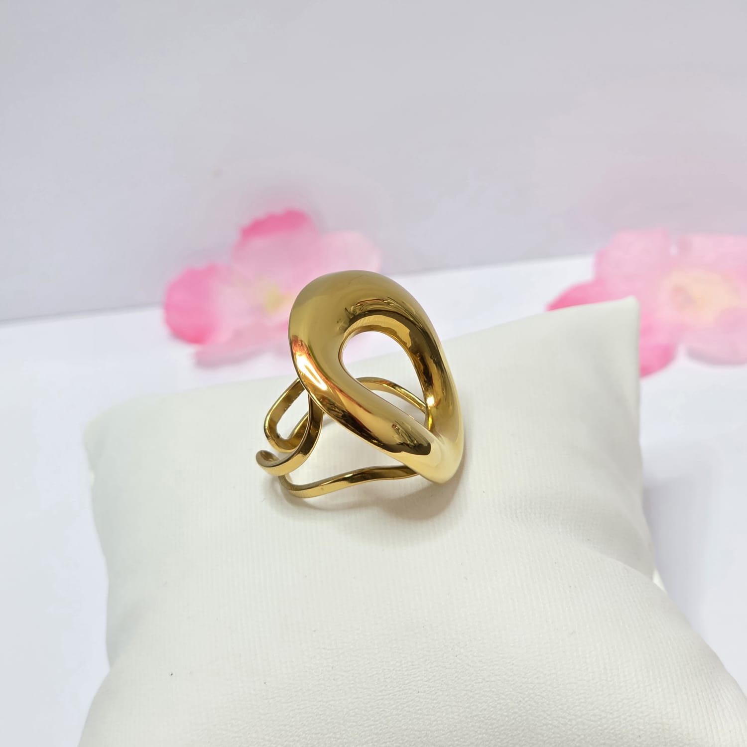 Golden ring