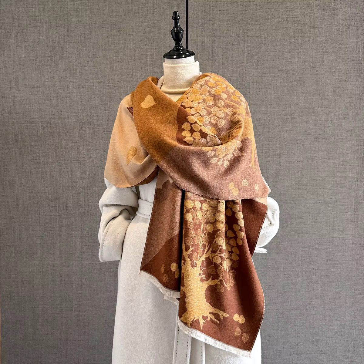 Cashmere scarf